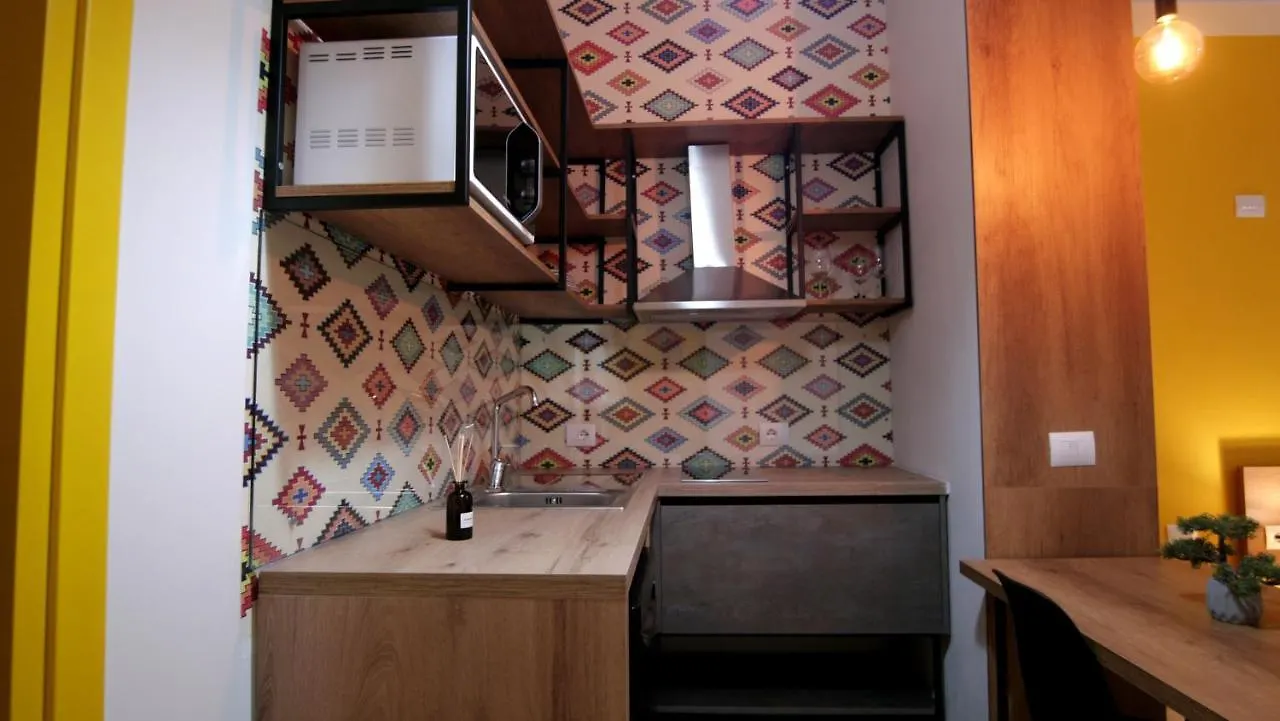 Koni'S Studio Apartments Tirana