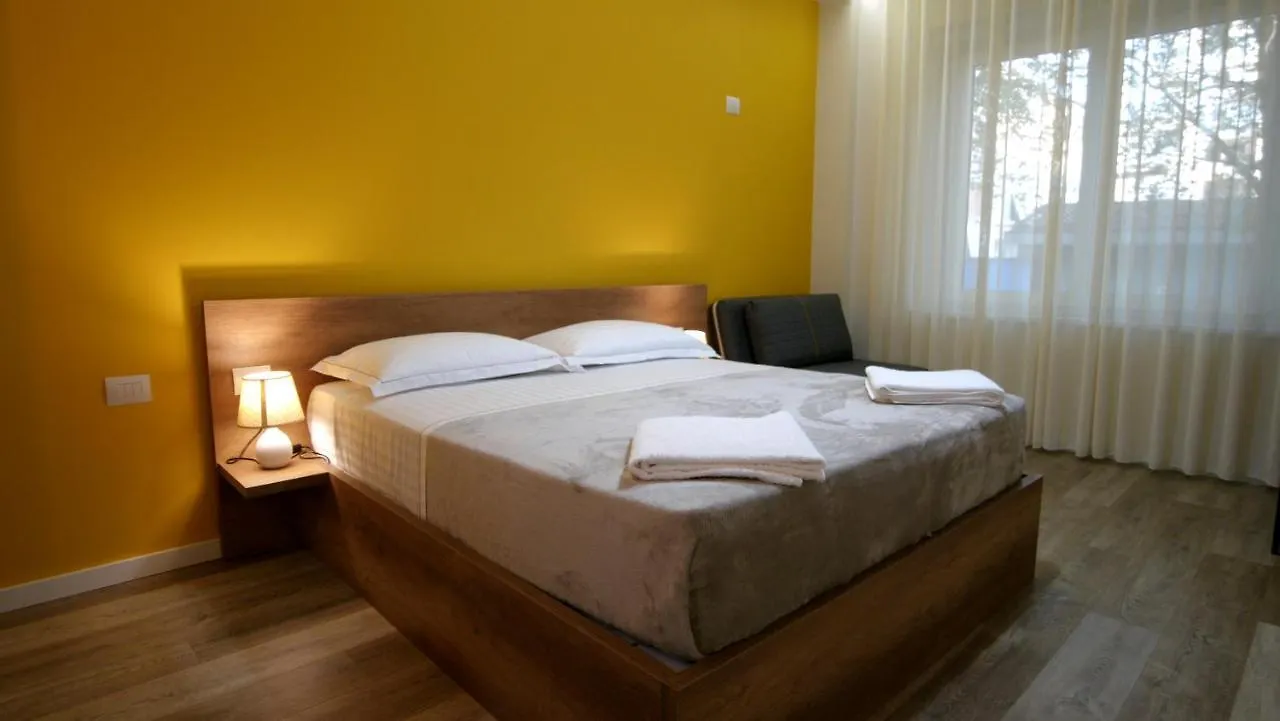 Koni'S Studio Apartments Tirana