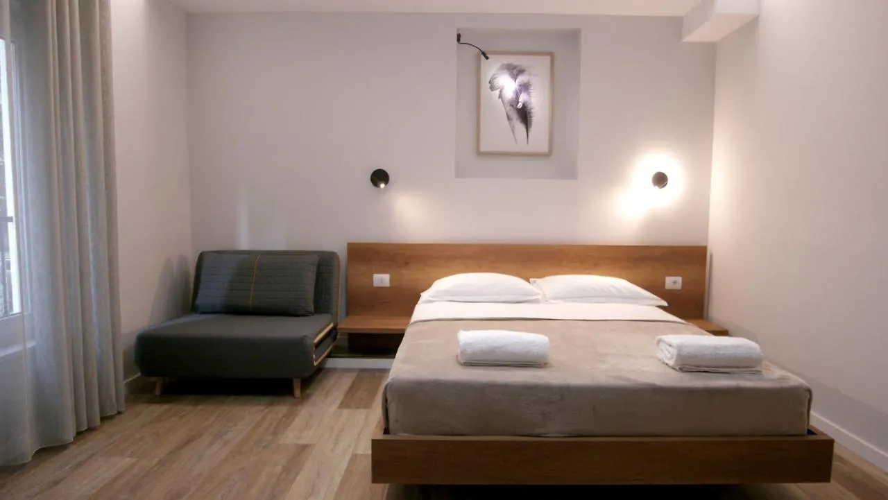 Koni'S Studio Apartments Tirana